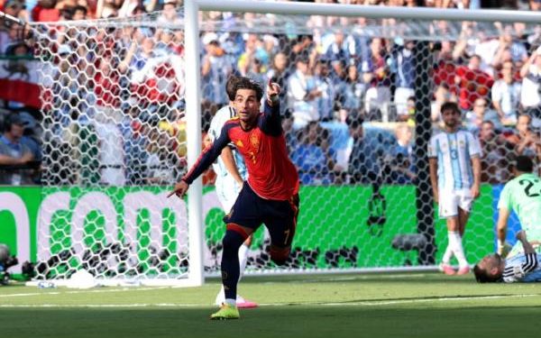 Ferran Torres Bungkam Kritik!