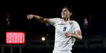 Hattrick Mitchell Baker Jadi Sorotan Asia Tenggara