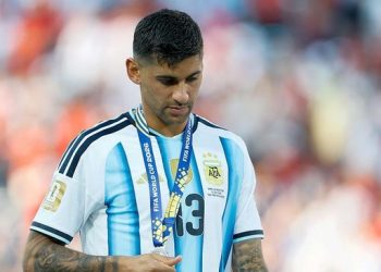 Cristian Romero Viral Usai Diduga Abaikan Donald Trump Saat Penyerahan Medali Piala Dunia 2026