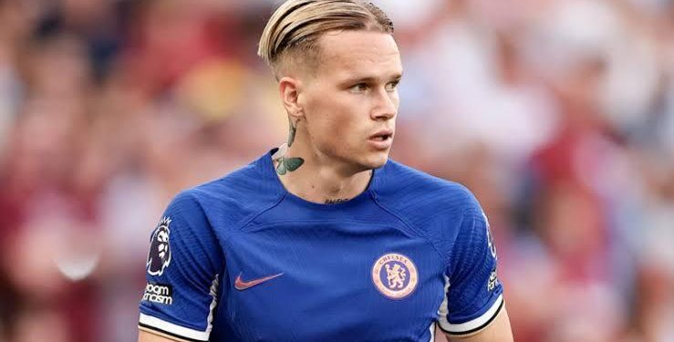 Mykhailo Mudryk Kembali Bermain Bersama Chelsea Setelah Sanksi Doping Berakhir, Disambut Meriah Fans