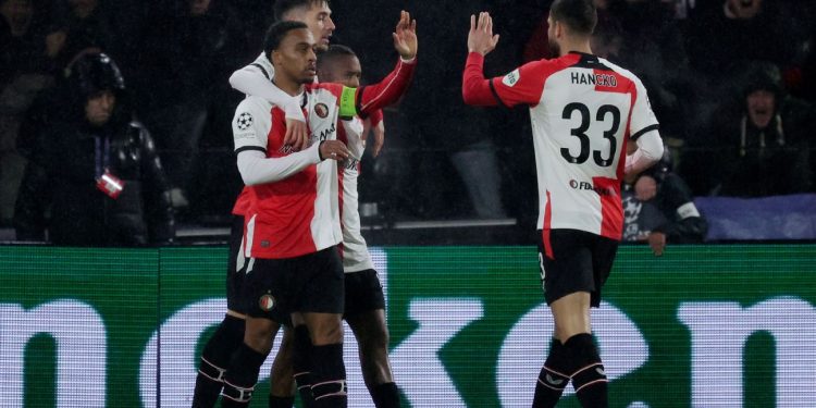 Prediksi Feyenoord vs Go Ahead Eagles: Duel Ketat di De Kuip